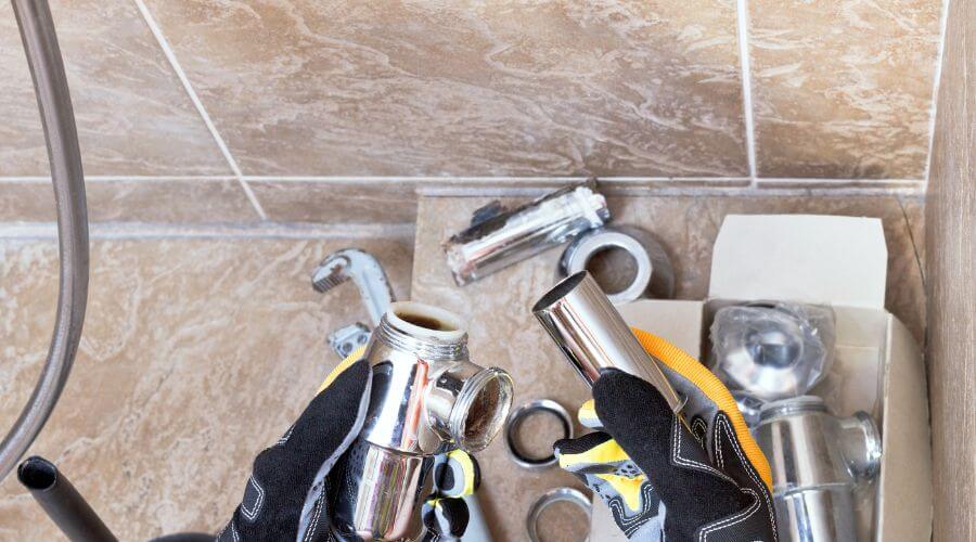 Professional gutter cleaning in Oskaloosa, IA